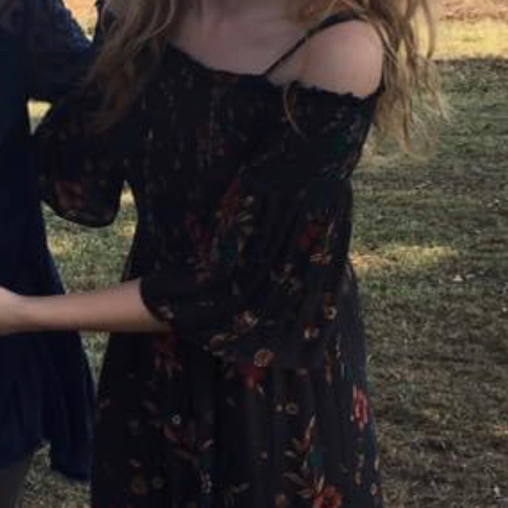 Off the shoulder floral maxi dress